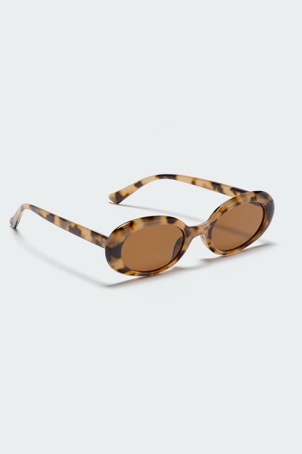 Edikted Mani Oval Sunglasses Tortoise