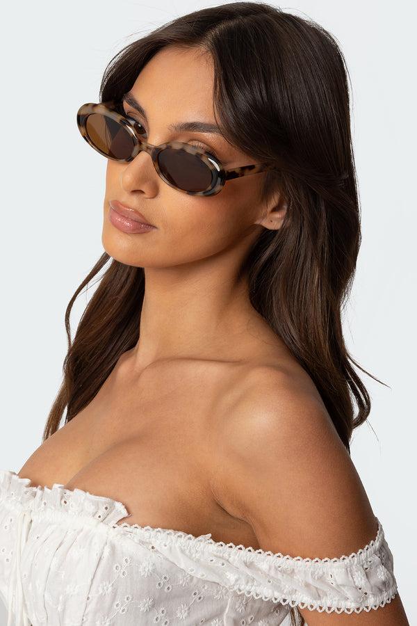 edikted Mani Oval Sunglasses tortoise