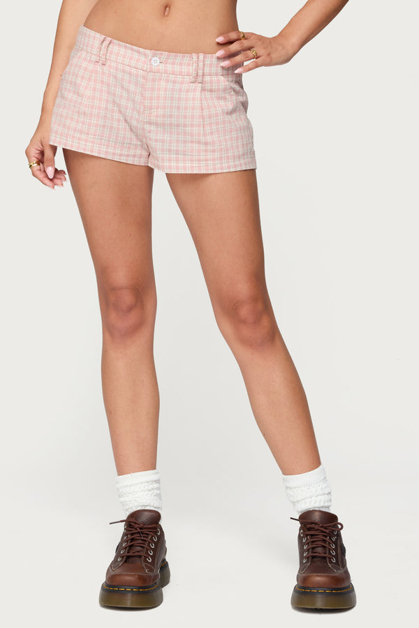 Edikted Monty Plaid Micro Shorts Pink