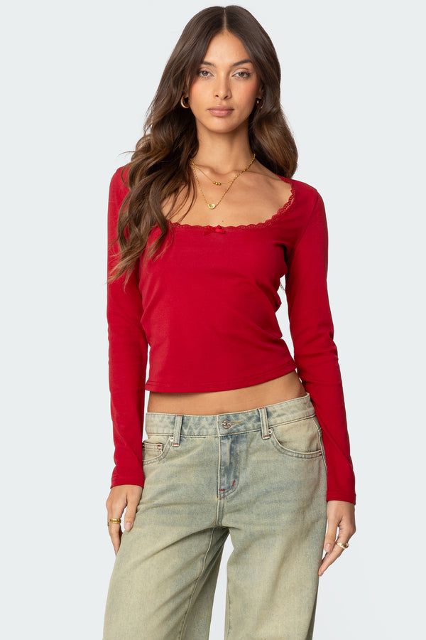 edikted Mora Lace Trim Ribbed T Shirt red