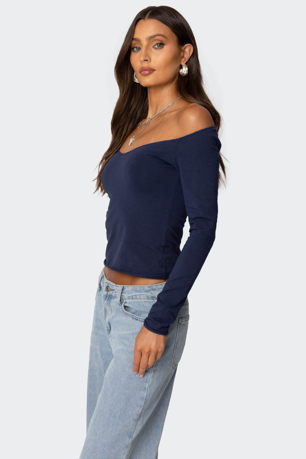 Edikted Nattie Off Shoulder V Neck Top Navy