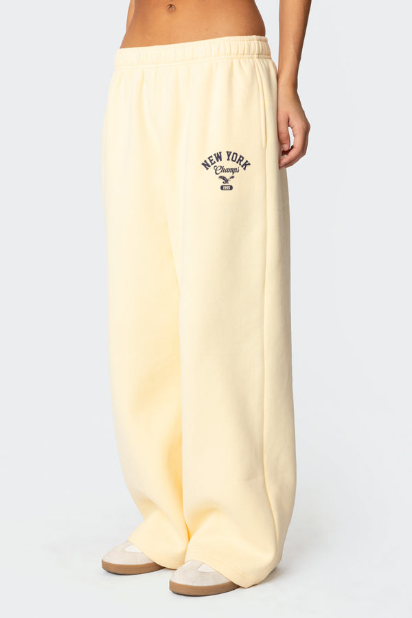 Edikted New York Champs Sweatpants Yellow
