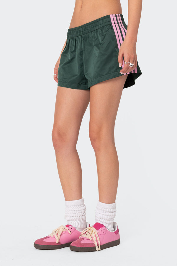 Edikted Nikki Nylon Shorts Dark Green