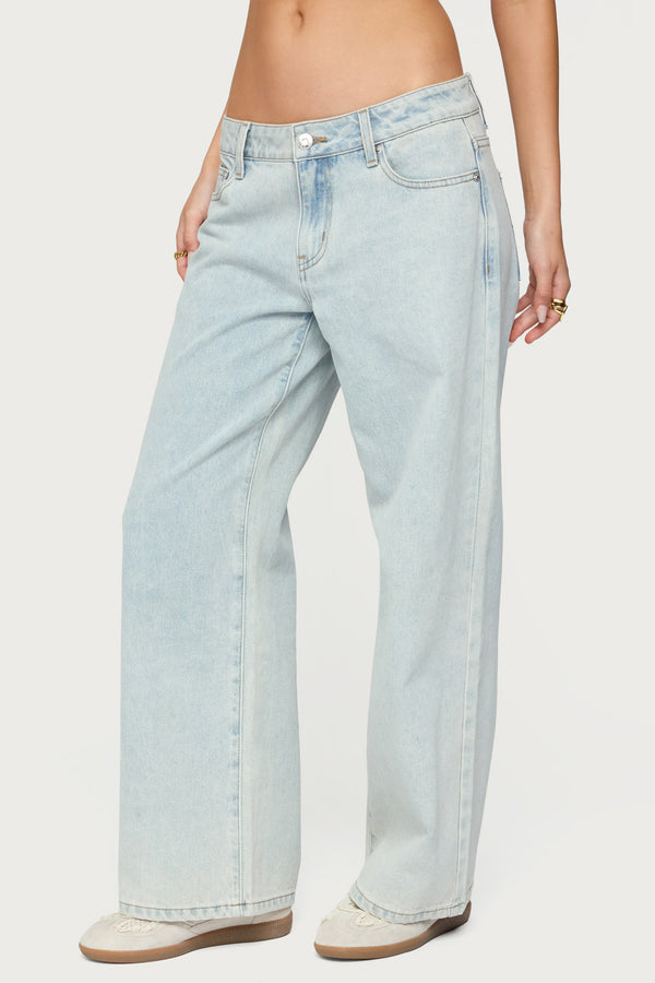 Edikted Petite Bow Pocket Relaxed Jeans Light Blue