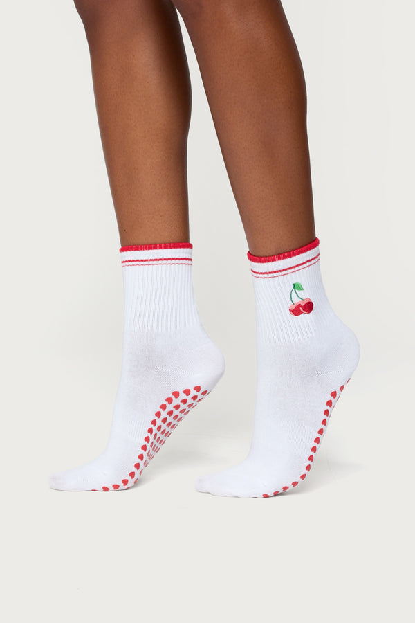 edikted Pilates Cherry Socks white