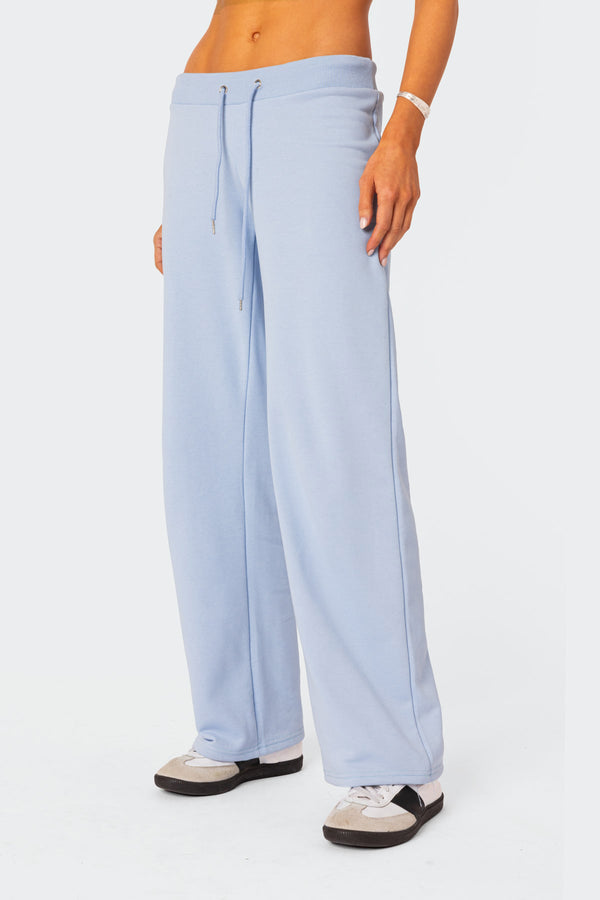 Edikted Quinn Straight Leg Sweatpants Light Blue