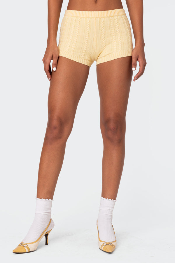 Edikted Raegan Cable Knit Shorts Yellow