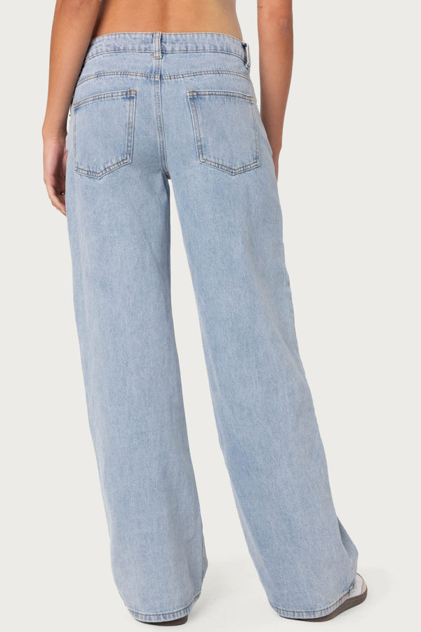 Edikted Raelynn Washed Low Rise Jeans Light Blue