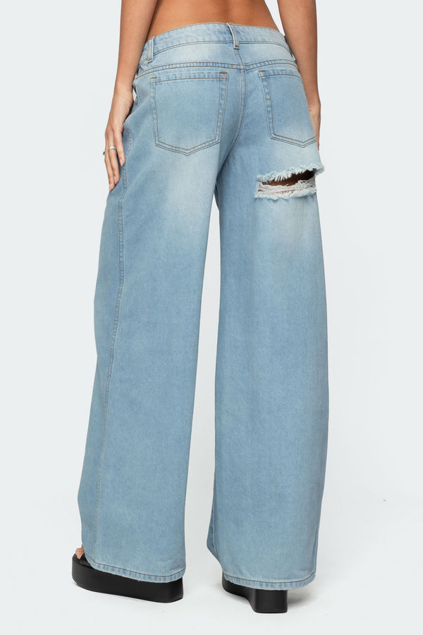 edikted Ripley Distressed Low Rise Jeans blue