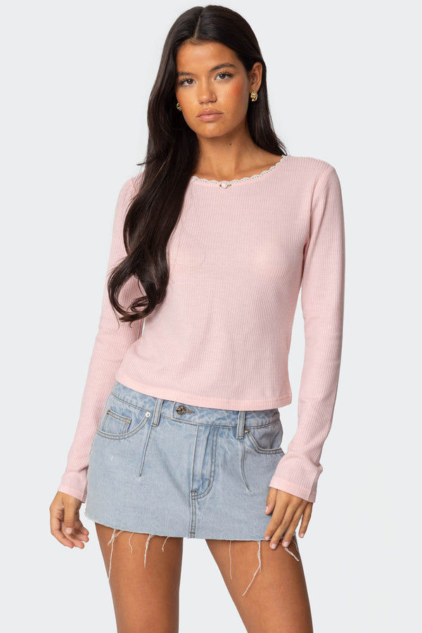 edikted Rosemarie Lacey Waffle Top pink