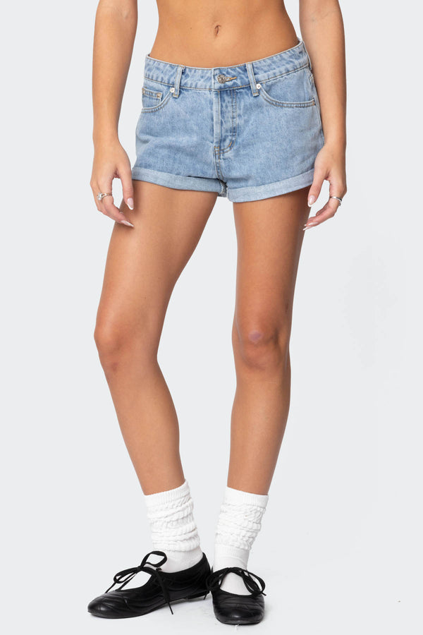 Edikted Rylin Low-Rise Denim Shorts Light Blue