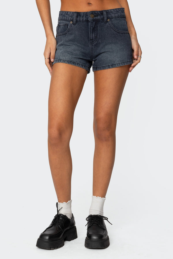 Edikted Siobhan Mid Rise Denim Shorts Black