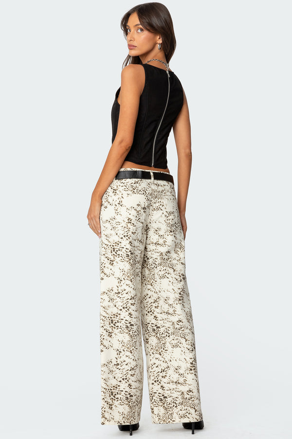 Edikted Snow Leopard Low Rise Baggy Jeans Cream