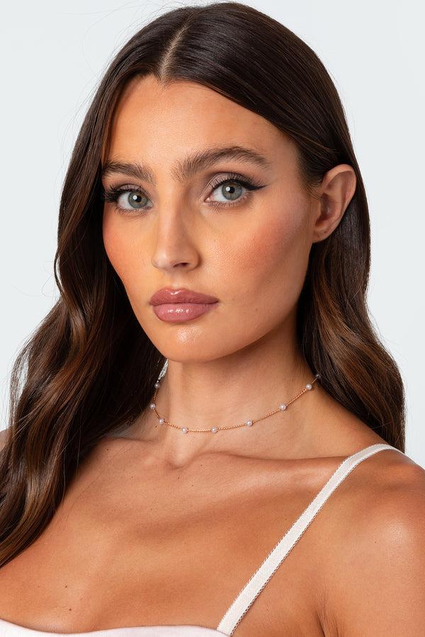 edikted Spaced Out Pearly Necklace gold