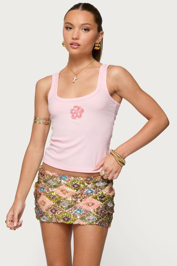 edikted Steffy Beaded Flower Ribbed Top light pink