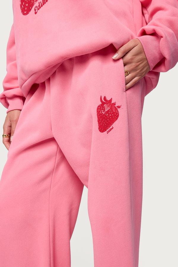 Edikted Strawberry Babe Sweatpants Pink