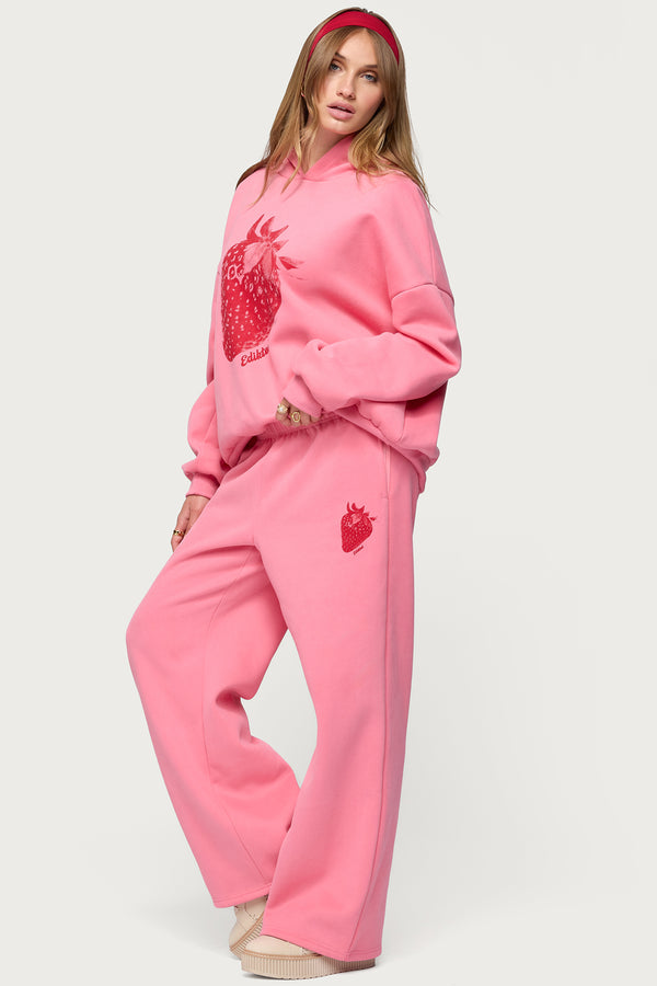 Edikted Strawberry Babe Sweatpants Pink