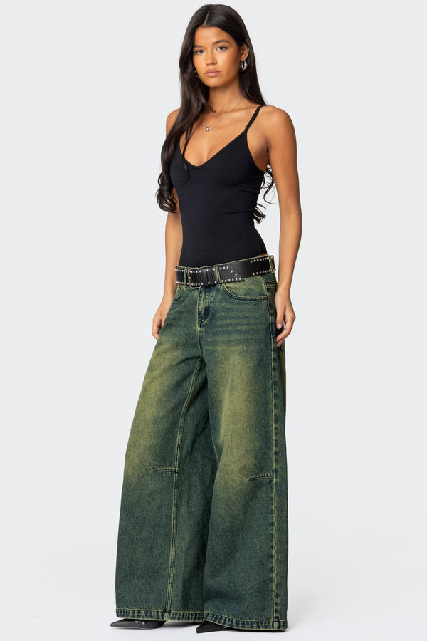 Edikted Teaghan Triangle Fitted Bodysuit Black