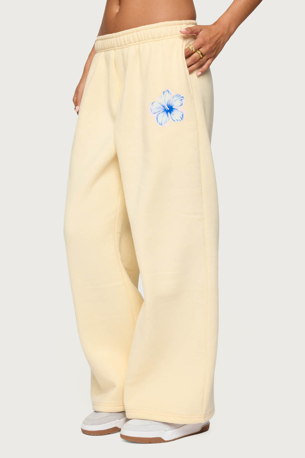 Edikted Tropical Bloom Sweatpants Yellow