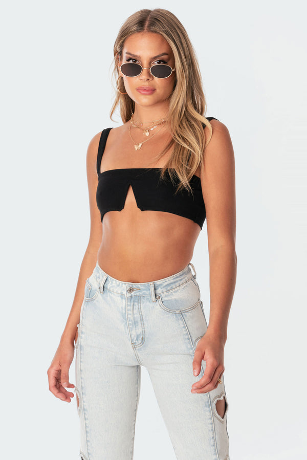 Edikted Valeria V Crop Top Black