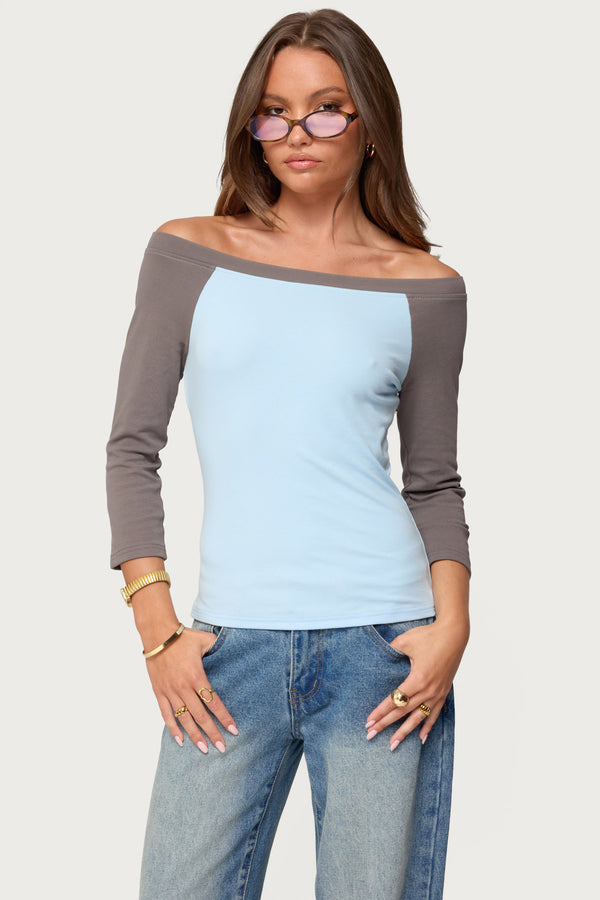 edikted Keri Boat Neck Contrast Raglan Top light blue
