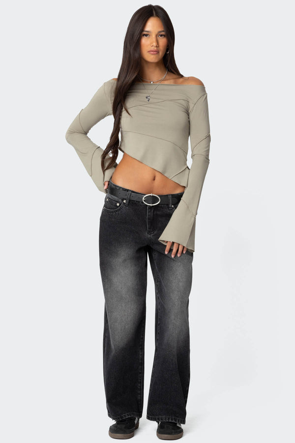 Edikted Petite Magda Low Rise Acid Wash Jeans Black Washed