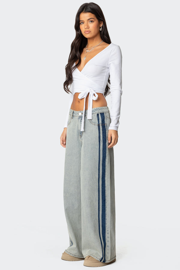 Edikted Side Stripe Washed Low Rise Jeans Light Blue