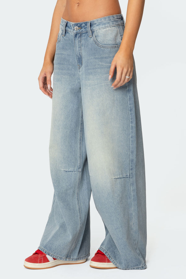 Edikted Skater Girl Washed Low Rise Jeans Light Blue