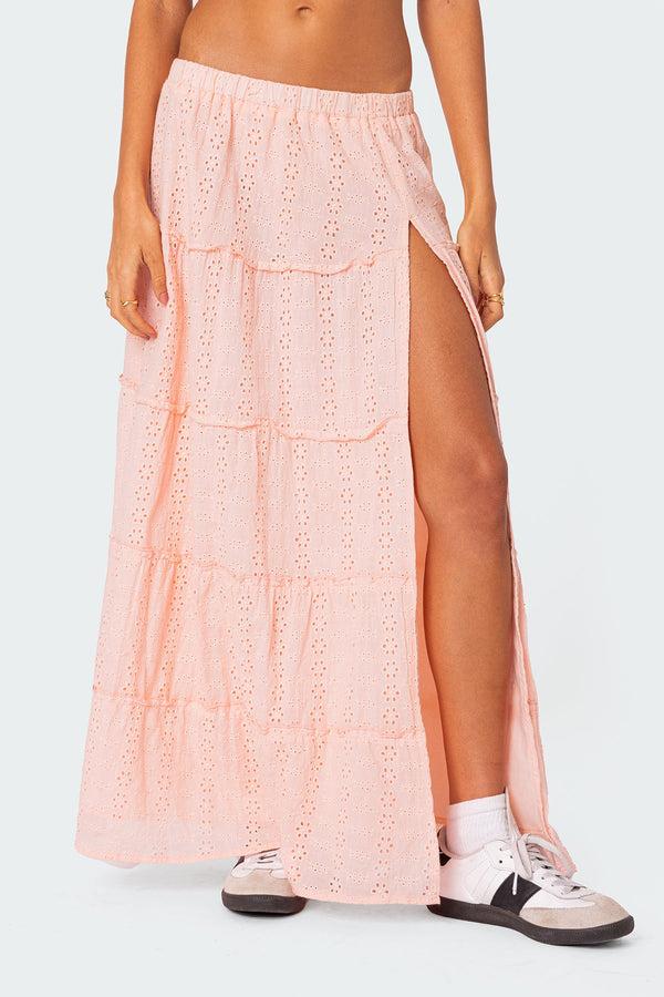Edikted Tiered Eyelet Slitted Maxi Skirt Light Pink