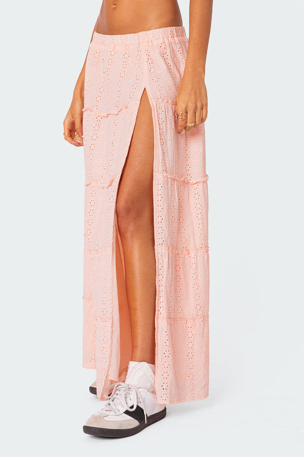 Edikted Tiered Eyelet Slitted Maxi Skirt Light Pink